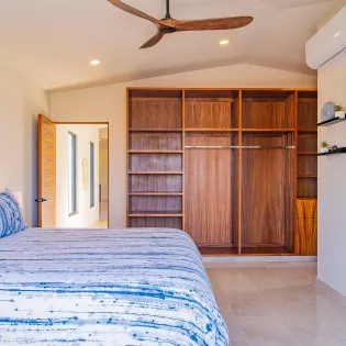 28 casa de monedas bedroom