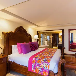 28 residences at hacienda encantada