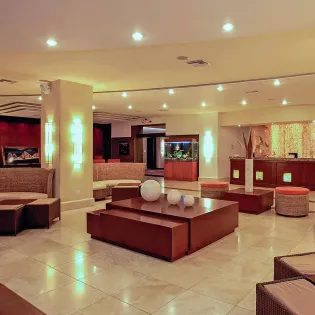 28 tesoro los cabos spa