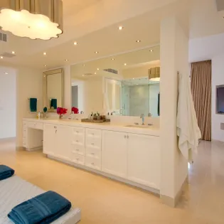 29 bathroom 1 villa pacifica