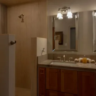 29 bathroom 2 villa jade de law