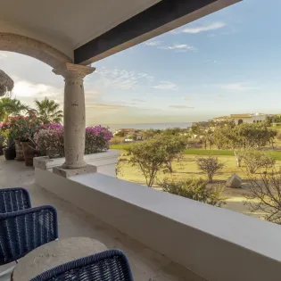 29 exteior casa corona