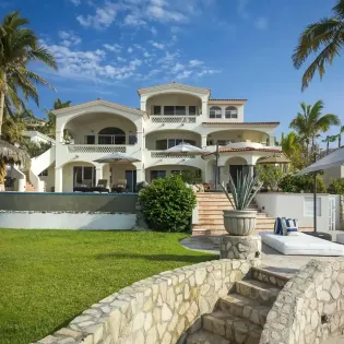 3 exterior casa edwards too
