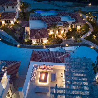 3 exterior live aqua private residences