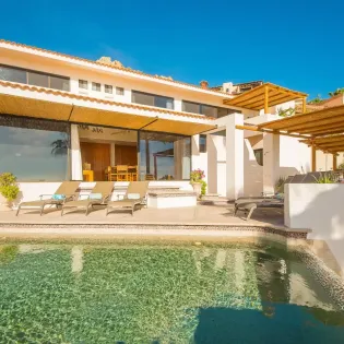 3 exterior sunset villa