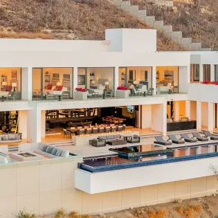3 exterior villa aurora