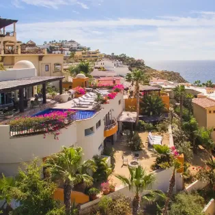 3 exterior villa las flores