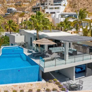 3 exterior villa nazar