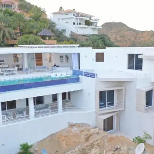 3 exterior villa tanzanita de law
