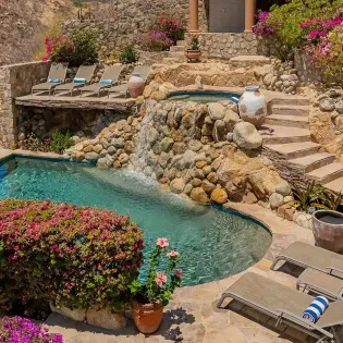 3 villa california exterior