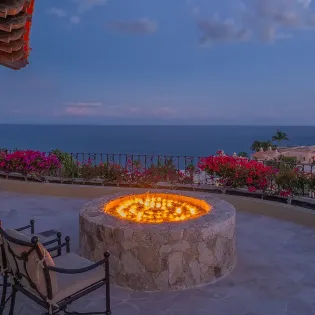 3 villa de los suenos firepit