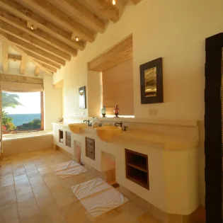 30 bathroom 1 villa piedra blanca