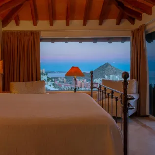 30 bedroom 4 villa miramar