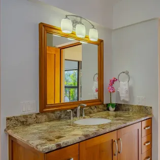 30 casa toro bathroom 1