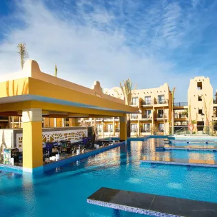 30 exterior riu santa fe