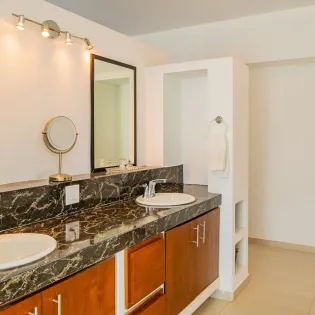 31 bathroom 3 villa loretta