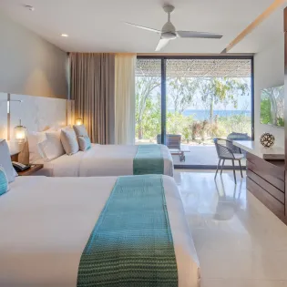 31 bedroom 2 the club at solaz  luxury villas