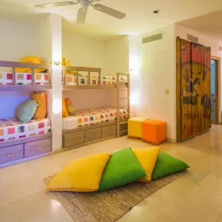 31 bedroom 6 villa buena vida