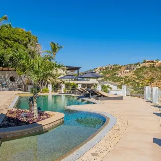 31 casa bellamar de cabo pool