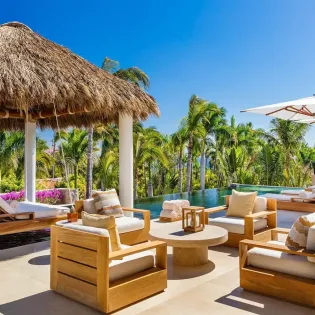 31 exterior one only palmilla 18