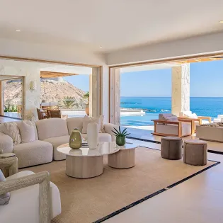 31 villa lazul living room