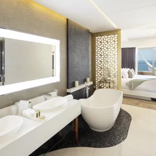 32 bathroom 1 garza blanca resort   spa los cabos