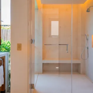 32 bathroom 1 west enclave 7