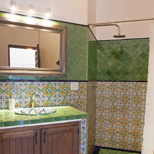 32 bathroom 2 villa ysabel