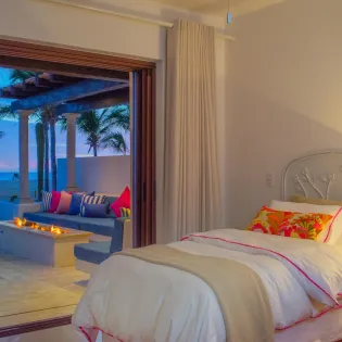 32 bedroom 5 villa pacifica