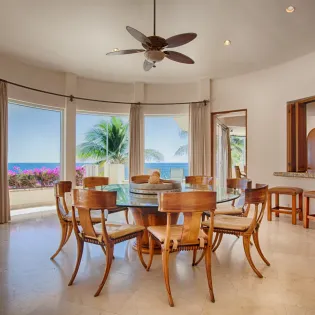 32 dining area villa marcella