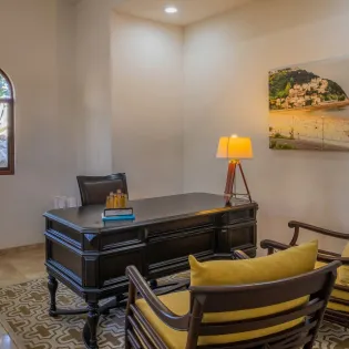 32 office area villa vista al mar