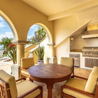 32 villa mariposa outdoorbbq