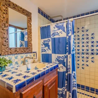 33 bathroom 2 villa carolina