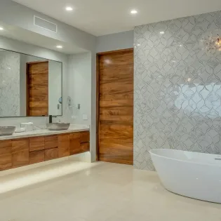 33 bathroom 3 villa chavez