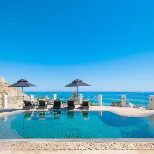 33 casa bellamar de cabo pool