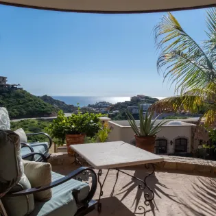 33 exterior villa maria