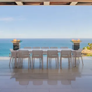 33 outdoor dining mantea casa cabo