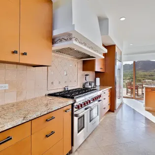 33 vllla bahia de los frailes kitchen