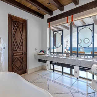 34 bathroom 1 la datcha