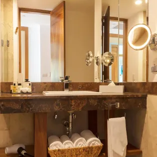34 bathroom 2 krystal grand los cabos
