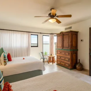 34 bedroom 5 villa grande