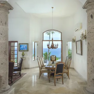 34 dining area villa paraiso