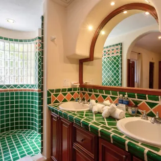 35 bathroom 1 villa agave azul