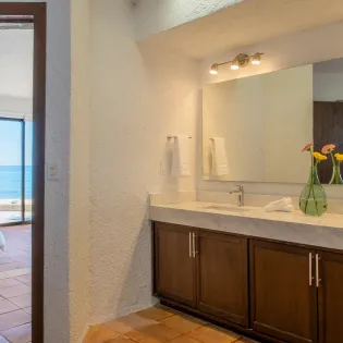 35 bathroom 1 villa costa azul
