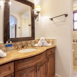 35 bathroom 3 casa maravillas