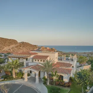 35 exterior live aqua private residences