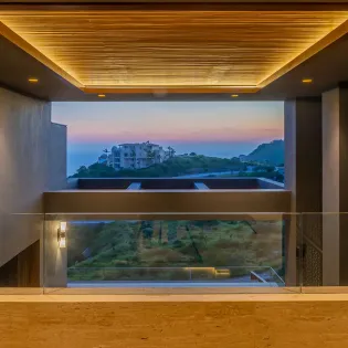 35 maison de cortez view