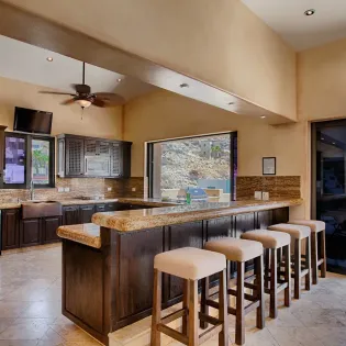 35 villa descanso bar kitchen