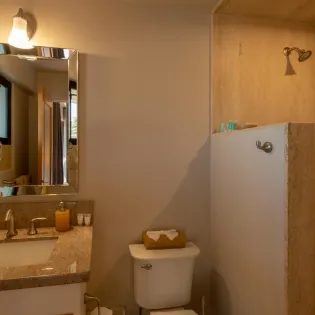 36 bathroom 4 villa jade de law
