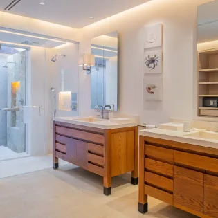 36 bathroom 5 west enclave 8